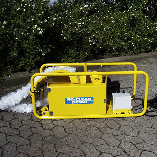 Skimmer per olio - OM series - DESMI Pumping Technology A/S - di superficie