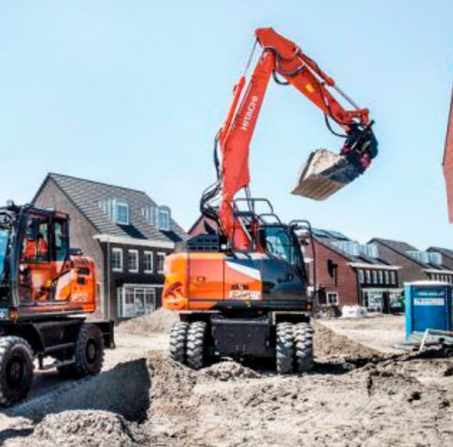 Escavatore intermedio - ZX135W-7 - Hitachi Construction Machinery Europe - su ruote / diesel / per cantiere di costruzione