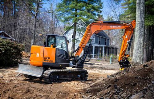 Escavatore intermedio - ZX85USB-5N - Deere-Hitachi Construction Machinery - cingolato / diesel / compatto