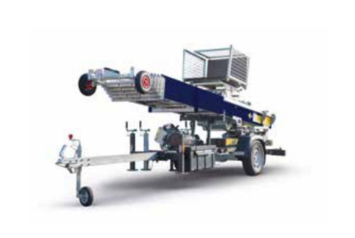 Montacarichi elettrico - Junior 21  - Böcker Maschinenwerke GmbH - per il settore dell'edilizia / per cantiere