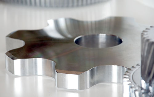 Pignone a dentatura diritta - NDE Clarke Pitchline Ltd