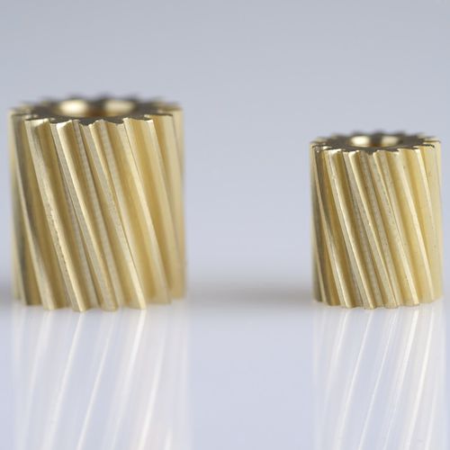 Ingranaggio cilindrico - Tornomatic Pontirolo srl - a dentatura elicoidale / in plastica / in ottone