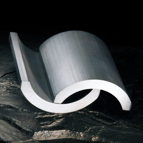 Magnete in ferrite di bario - C1 - United magnetics co., ltd - in ferrite di stronzio / ceramica / di fermo