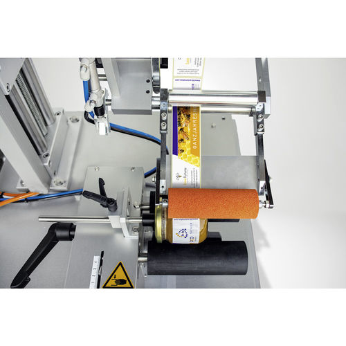 Etichettatrice semiautomatica - TNC-DS - b+b Automations- und Steuerungstechnik GmbH
