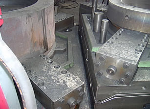 Linea di presse idraulica - Tech Euroengineering - per forgiatura / per stampaggio / a caldo