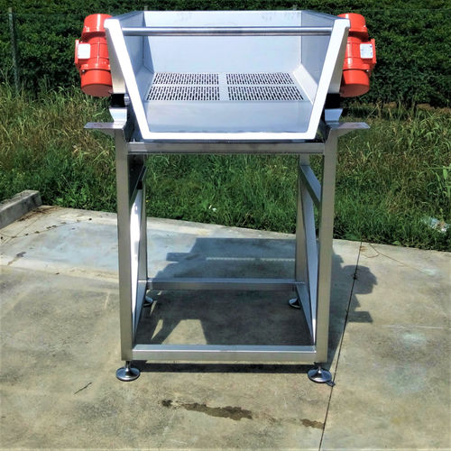 Dosatore volumetrico - DV - Favrin S.r.l. - per l'industria agroalimentare / a tramoggia / a vasca vibrante
