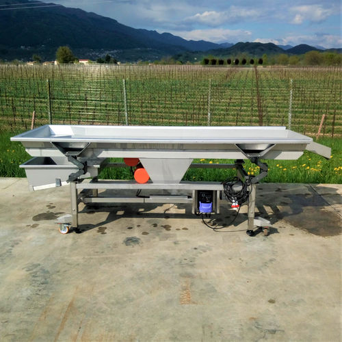 Tavolo di cernita per l'industria alimentare - TCV - Favrin S.r.l.