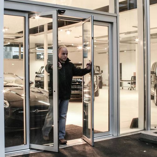 Porta scorrevole - Escape routes - Gilgen Door Systems AG - in vetro / da esterno / automatica