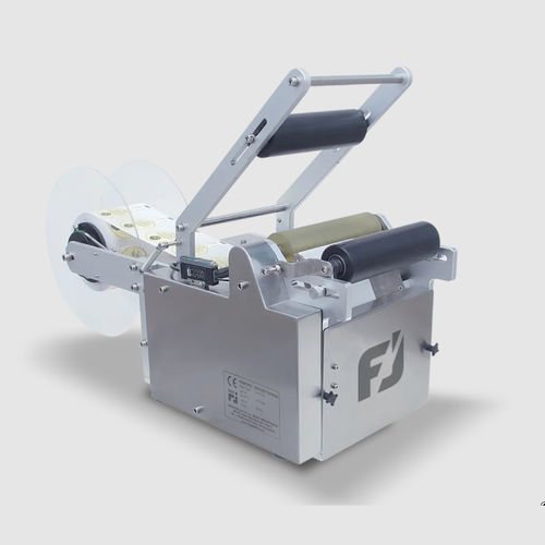 Etichettatrice semiautomatica - G-ROLL - Frigojollinox s.r.l. - per bottiglie / per lattine / per vasetti