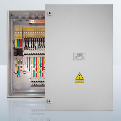 Scatola elettrica attrezzata - PR11 - PLUTON - montaggio verticale / in metallo / per distribuzione elettrica