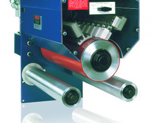 Macchina di trattamento di superficie per effetto corona - Uni-Dyne® - Corotec - per l'industria tipografica