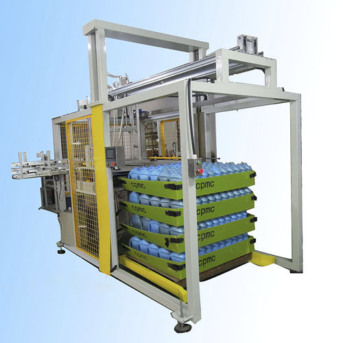 Invaschettatrice pallettizzatore robotizzata - PTP-220 - Dongguan JinJun Machinery Co., Ltd. - automatica / per l’industria dello stampaggio per soffiaggio / per l'industria dell’imbottigliamento