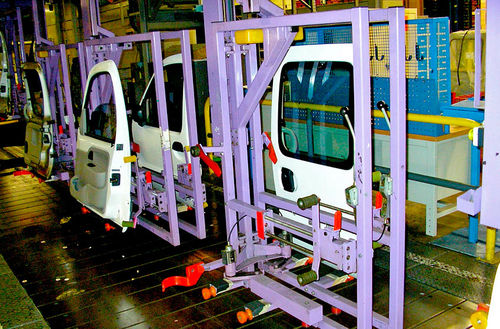 Sistema di movimentazione per porta scorrevole - Coutier Industrie - per porta / di processo / per l'industria automobilistica