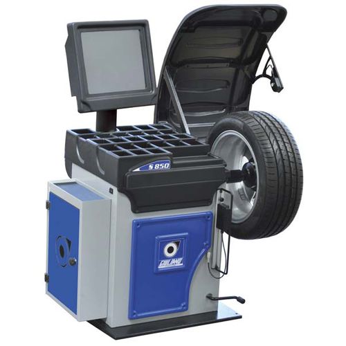 Equilibratrice per automobile - S 850 - GIULIANO INDUSTRIAL S.p.A. - automatica / con touch screen