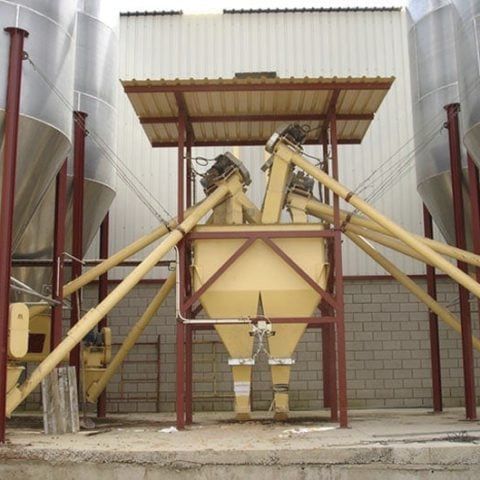 Tramoggia di stoccaggio - Metaga - di dosaggio / per prodotti alimentari / per prodotti corrosivi