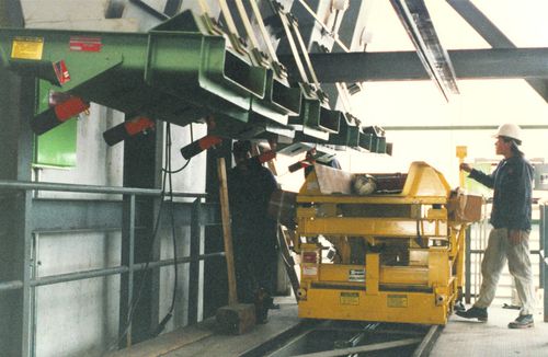 Alimentatore a vibrazione - General Kinematics - per macchine / automatico