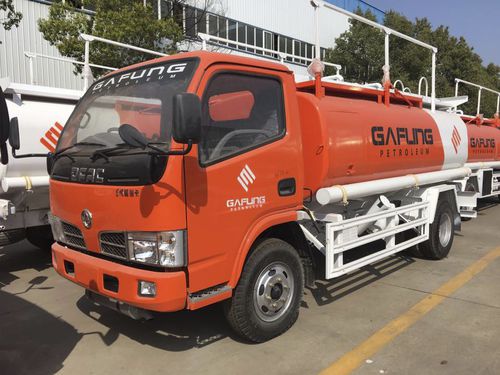 Camion-cisterna da trasporto - EQ1250 - CLW GROUP - del carburante / a 2 assi / con motore diesel