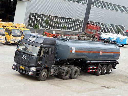 Semirimorchio per cisterna - CLW9400GHYC - CLW GROUP - per attrezzatura industriale / per trasporto di prodotti pericolosi / a 3 assi