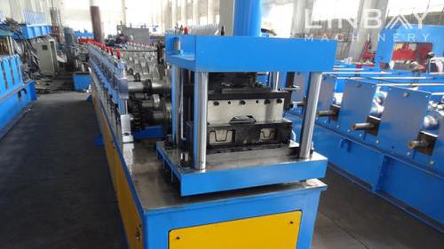 Profilatrice per profilati - WUXI LINBAY MACHINERY CO.,LTD - su misura