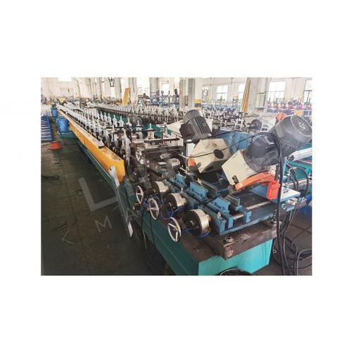 Profilatrice per serramento - WUXI LINBAY MACHINERY CO.,LTD