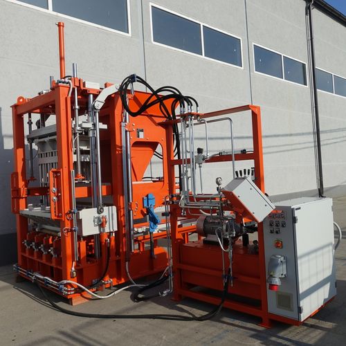Blocchiera per manufatti in calcestruzzo - R-300 - Scandinavian UK Machines AB - automatica / semiautomatica / stazionaria