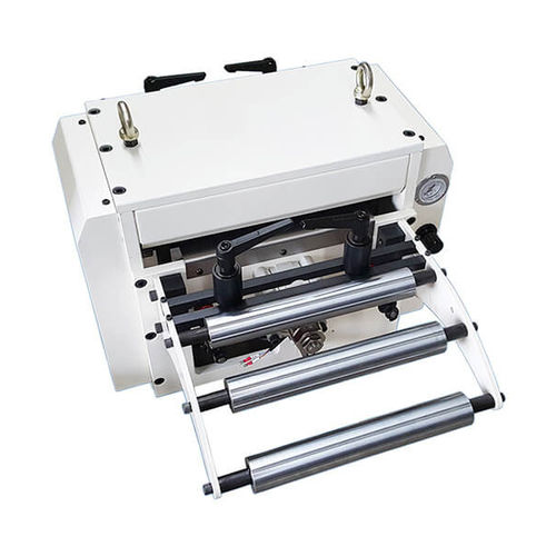 Alimentatore a rulli - RNC series - MAYFLAY Machinery (Huizhou) Co., Ltd. - pneumatico / ad azione meccanica / servocomandato