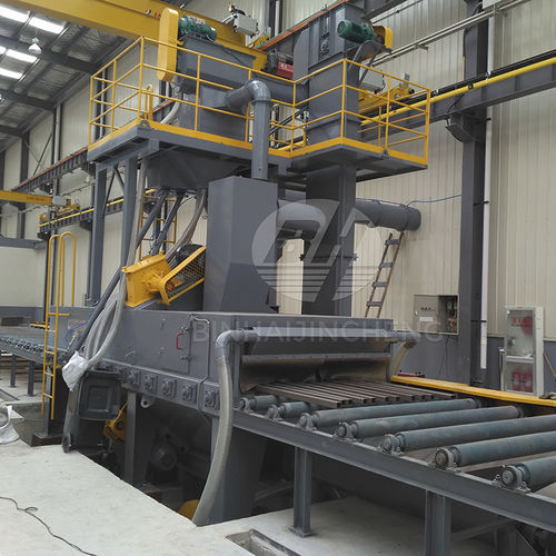Granigliatrice con nastro trasportatore a rulli - Q69 - Qingdao Binhai Jincheng Foundry Machinery Co., Ltd. - per profilati / di lamiere / automatica