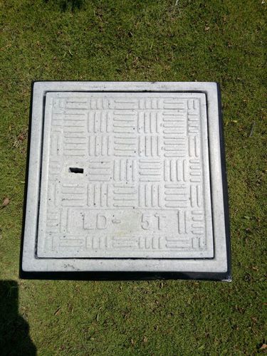Tombino composito rinforzato con fibra di vetro - AMROCK - quadrato / tondo / rettangolare