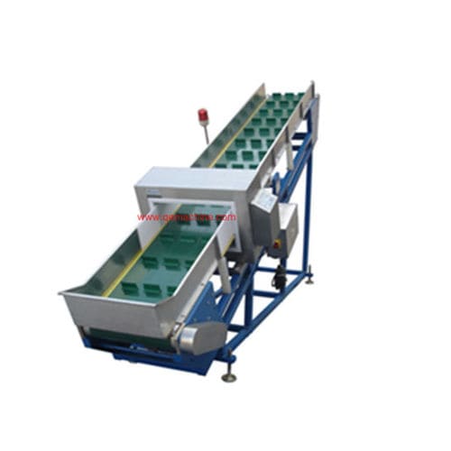 Rilevatore di metalli piatto - Ningbo QE Granulators Limited - per trasportatore / per materie plastiche / per l'industria del riciclaggio