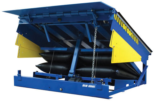Pedana di carico pneumatica - Blue Giant