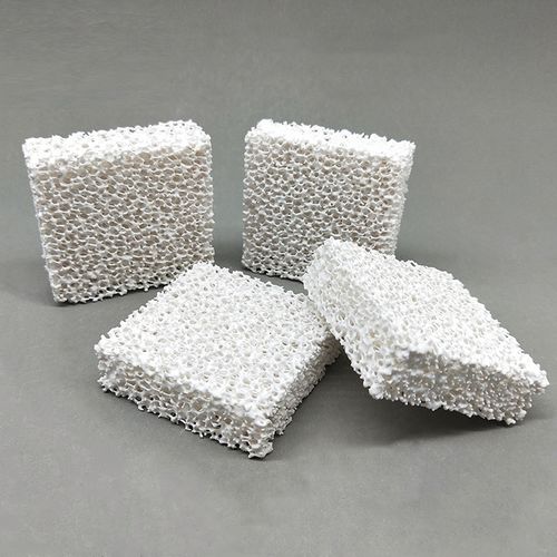 Materiale filtrante in espanso - Pingxiang Xingfeng Chemical Packing Co., Ltd. - all'alluminio attivo / in ceramica
