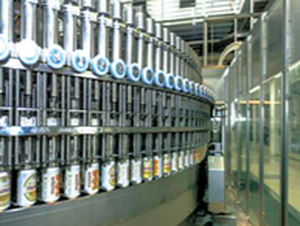 Linea di riempimento automatica - Jiangsu Zhongyin Machinery Co., Ltd. - per lattine / per succhi di frutta / per latte