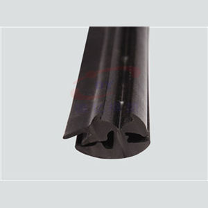Guarnizione in gomma - Hebei Deyi Plastic Product Co., Ltd. - a labbro / in acciaio / in TPE