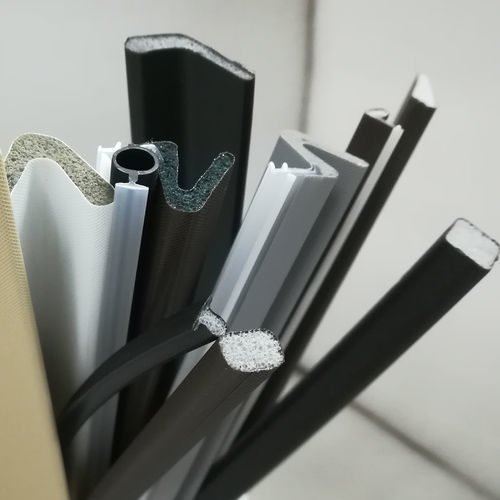 Guarnizione per edificio - PolyFab&reg; - Schlegel Electronic Materials - di trasporto / per porte e finestre / statica