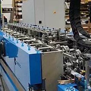 Linea di profilatura per profilati - Ceetec A/S