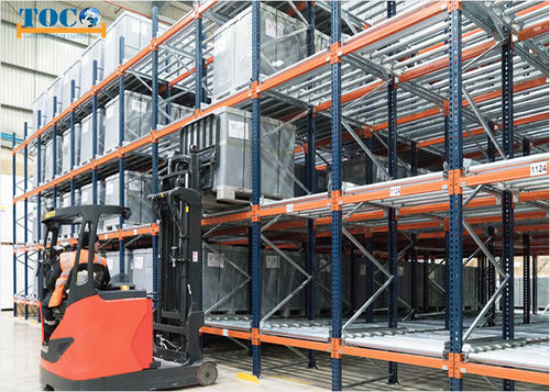 Scaffalatura con scorrimento per effetto della gravità - IGF01 - NANJING TOCO WAREHOUSE EQUIPMENT CO., LTD. - dinamica / compatta / per pallet