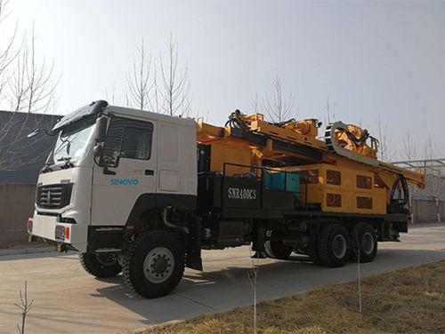 Perforatrice di pozzi - SNR400CS  - SINOVO HEAVY INDUSTRY CO., LTD. - cingolata / rotativa / a doppia testa rotante