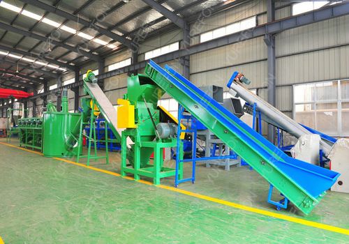 Unità di riciclaggio per HDPE - YRF - Yurefon Machinery(Zhangjiagang) Co., Ltd. - per PP / ad acqua calda / per bottiglie