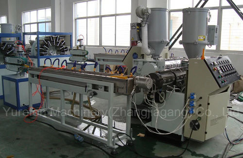 Linea di estrusione per tubi - 84772090 - Yurefon Machinery(Zhangjiagang) Co., Ltd. - per termoplastici