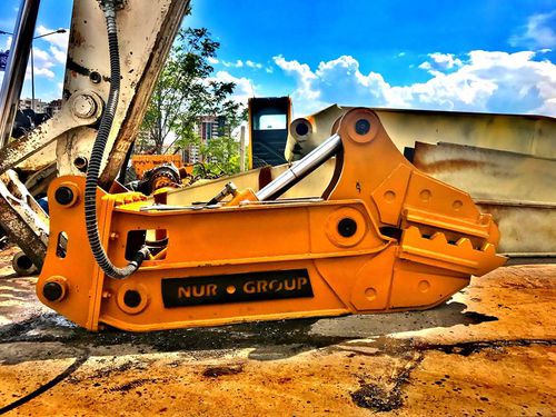Cesoia da demolizione idraulica - NUR GRUP MÜHENDİSLİK MAKİNA AŞ - per escavatore / per applicazioni ferroviarie