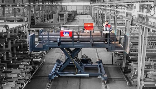 Piattaforma elevatrice a forbice su guida di scorrimento - Upmoviom Storage Systems - idraulica / per magazzino
