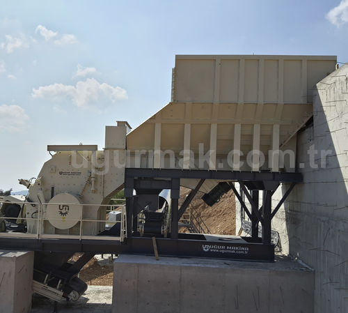Alimentatore a vibrazione - UMG series - Uğurmak Crushing and Screening Plants - grizzly / mobile / per prodotti sfusi
