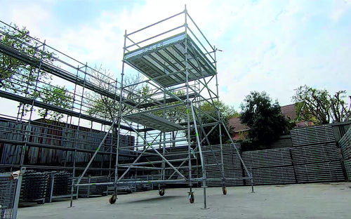 Ponteggio a torre amovibile - UNISCAFF  - OZLER FORMWORK AND SCAFFOLDING SYSTEMS - per facciata / modulare