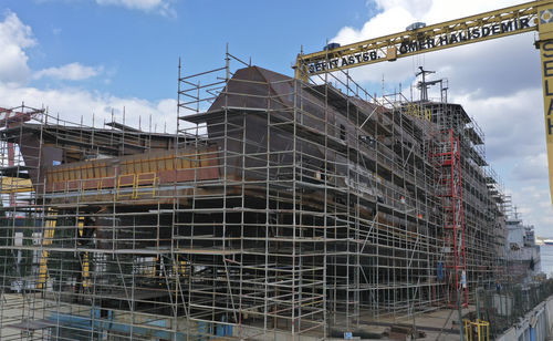 Ponteggio fisso - UNISCAFF SHIPYARD - OZLER FORMWORK AND SCAFFOLDING SYSTEMS - per facciata / modulare