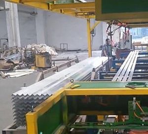 Impilatrice per profilati in alluminio - Shanghai Fhope machinery co.,ltd - automatica