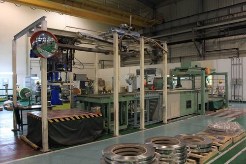 Linea di imballaggio per bobine di rame - Shanghai Fhope machinery co.,ltd - automatica