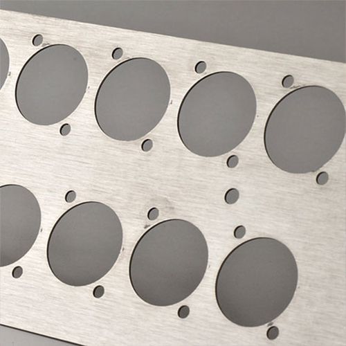 Stampaggio libera - Maitry Laser Tech - di metallo / per applicazioni automotive / ISO 9001