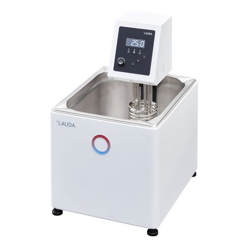 Bagno termostatico display digitale - Alpha A 6 - LAUDA DR. R. WOBSER GMBH & CO. KG - compatto / per trattamento termico / di riscaldamento