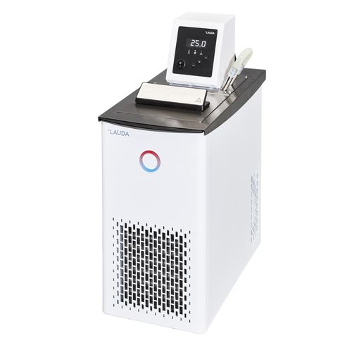 Bagno termostatico display digitale - Alpha RA 8 - LAUDA DR. R. WOBSER GMBH & CO. KG - refrigerato / per applicazioni di laboratorio / per laboratorio