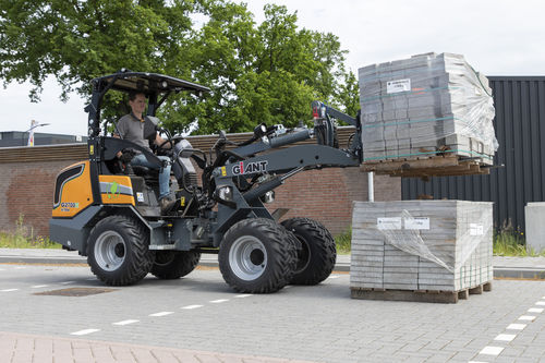 Pala su ruote - G2700 - TOBROCO - GIANT - articolata / compatta / elettrica